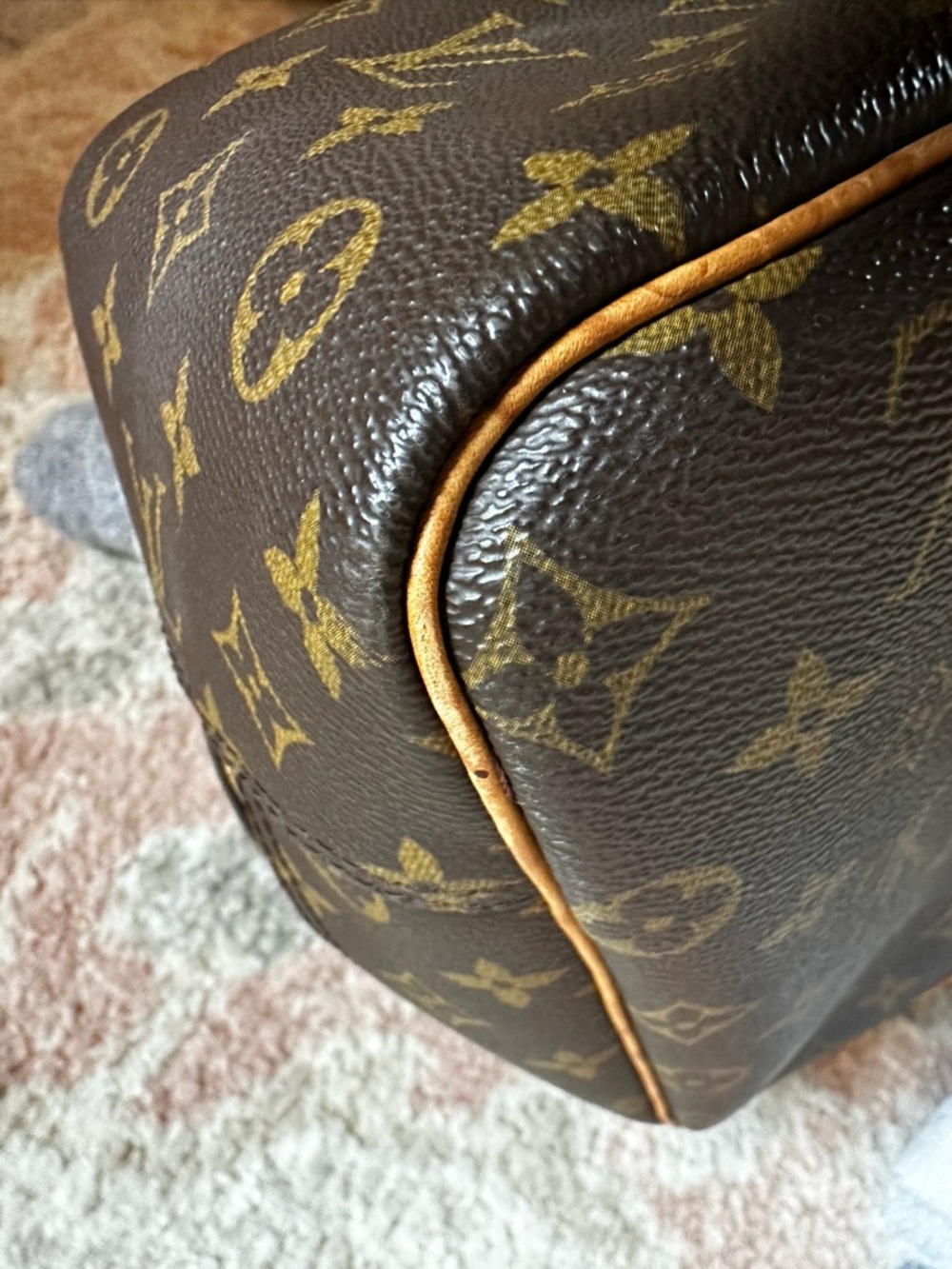 Authentic Louis Vuitton Monogram Deauville - Picture 4 of 7